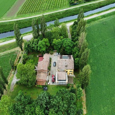 B&B Il Naviglio Di Antonelli Fabio Bastiglia Buitenkant foto